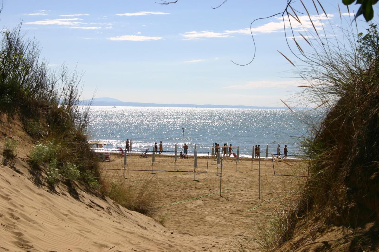 Bella Italia Sport Village Lignano Sabbiadoro Exterior foto